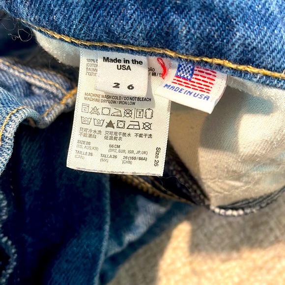 American Apparel Jean shorts, high waisted, heavy jean, excellent quality shorts - Picture 3 of 4